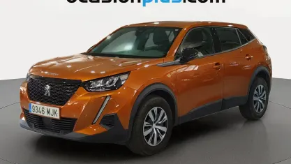 Usado Peugeot 2008 Active 101 CV (74 kW) 2023 Naranja SUV