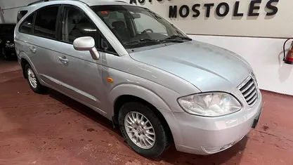 Usado Ssangyong (KGM) Rodius Limited 165 CV (121 kW) 2009 Monovolumen