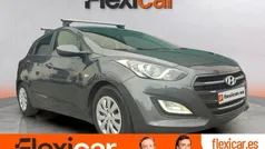 Gris / plata Usado 2017 Hyundai i30 Berlina | 12.990 € (Super precio)
