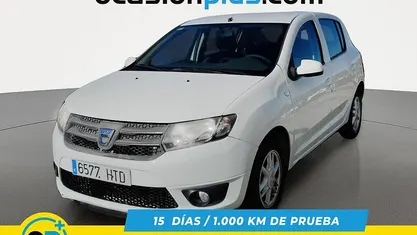 Usado 2013 Dacia Sandero Lauréate Utilitario | 5900 € (Precio justo)