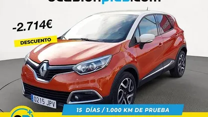 Usado Renault Captur Zen 90 CV (66 kW) 2016 Naranja SUV