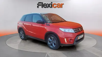 Usado Suzuki Vitara 121 CV (88 kW) 2016 Rojo SUV
