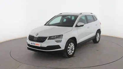 Usado Skoda Karoq Ambition 115 CV (84 kW) 2018 Blanco SUV