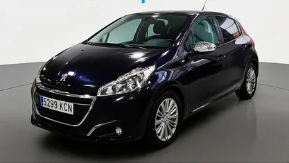 Azul Usado 2017 Peugeot 208 Style Utilitario | 8612 € (Precio justo)