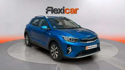 Usado Kia Stonic 101 CV (74 kW) 2023 Azul SUV