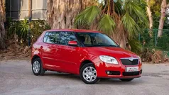 Rojo Usado 2009 Skoda Fabia Berlina | 4700 € (Super precio)