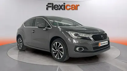 Usado DS Automobiles DS4 Crossback Style 120 CV (88 kW) 2018 SUV