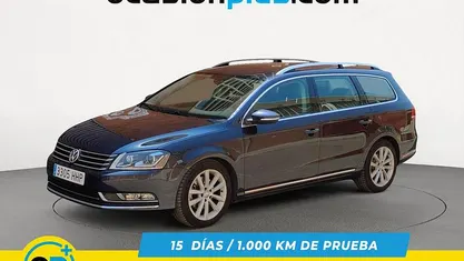 Usado VW Passat Highline 211 CV (155 kW) 2011 Azul Familiar