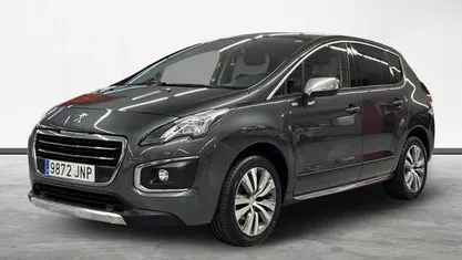 Usado Peugeot 3008 Style 120 CV (88 kW) 2016 Gris Monovolumen