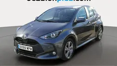 Usado 2024 Toyota Yaris Hybrid Active Utilitario | 16.682 € (Buen precio)