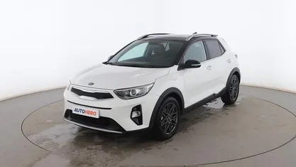 Usado 2020 Kia Stonic SUV | 16.099 € (Precio justo)