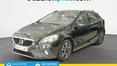 Negro Usado 2017 Volvo V40 CC Momentum Familiar | 13.590 € (Precio justo)