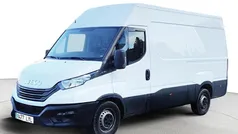 Blanco Usado 2022 Iveco Daily Berlina | 21.137 € (Super precio)