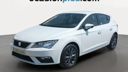Usado Seat Leon Style 125 CV (91 kW) 2018 Blanco Utilitario