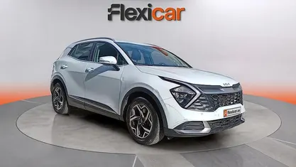 Usado Kia Sportage 136 CV (100 kW) 2023 Blanco SUV