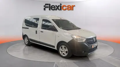 Usado Dacia Dokker Essentiel 95 CV (69 kW) 2019 Monovolumen