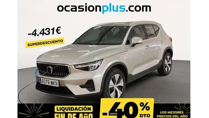 Gris Usado 2023 Volvo XC40 Core SUV | 34.319 € (Precio justo)