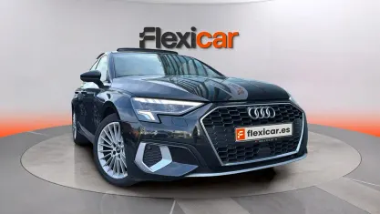 Käytetty Audi A3 Premium 150 HP (110 kW) 2021 Musta Sedan