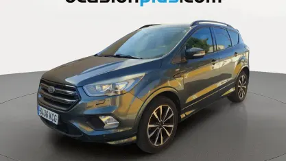 Usado Ford Kuga ST-Line 120 CV (88 kW) 2017 Gris SUV