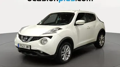 Käytetty Nissan Juke Acenta 110 HP (80 kW) 2017 Valkoinen Katumaasturi