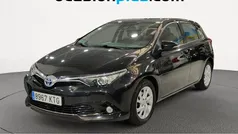 Usado 2019 Toyota Auris Hybrid Active Utilitario | 17.264 € (Precio justo)