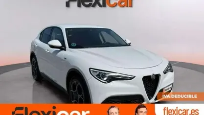 Usado Alfa Romeo Stelvio Sprint 200 CV (147 kW) 2021 Blanco SUV
