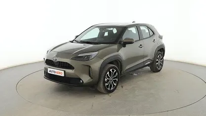 Occasion Toyota Yaris Cross Active 120 PK (88 kW) 2023 Grijs SUV