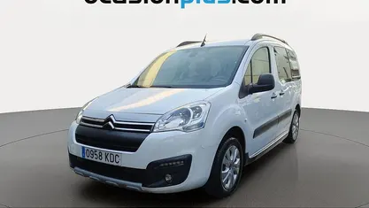 Usado Citroën Berlingo PureTech 110 CV (80 kW) 2017 Blanco Monovolumen