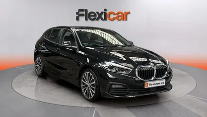 Usado BMW 118 136 CV (100 kW) 2023 Negro Utilitario