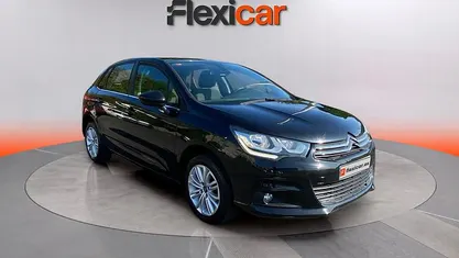 Usado Citroën C4 Live 110 CV (80 kW) 2016 Negro Utilitario