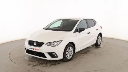 Usado Seat Ibiza Reference 75 CV (55 kW) 2017 Blanco Berlina