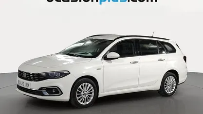 Usado Fiat Tipo Life 130 CV (95 kW) 2021 Familiar