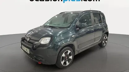 Usado Fiat Panda Cross Cross 70 CV (51 kW) 2023 Verde Utilitario