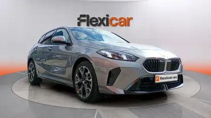 Usado BMW 118 150 CV (110 kW) 2025 Gris Utilitario