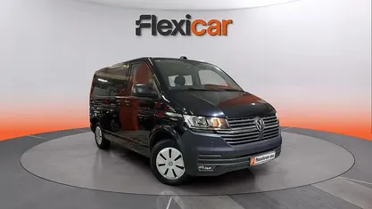 Usado VW Caravelle 150 CV (110 kW) 2023 Negro Monovolumen