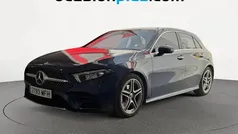 Azul Usado 2023 Mercedes A180 AMG Utilitario | 28.173 € (Precio justo)