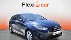 Negro Usado 2022 Kia Ceed Berlina | 15.490 € (Super precio)