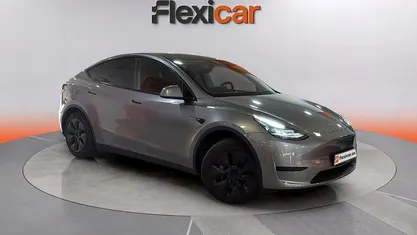 Usado Tesla Model Y 255 kW (347 CV) 2024 Gris SUV