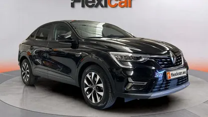 Usado Renault Arkana Zen 141 CV (103 kW) 2022 Negro SUV