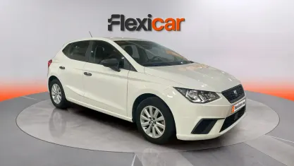 Usado Seat Ibiza Reference 95 CV (69 kW) 2018 Blanco Utilitario