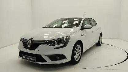 Blanco Usado 2019 Renault Mégane IV Business Berlina | 10.900 € (Precio justo)