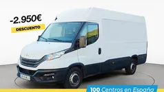 Blanco Usado 2023 Iveco Daily Berlina | 28.400 € (Precio justo)