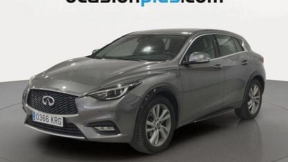 Usado Infiniti Q30 Premium 156 CV (114 kW) 2018 Gris plata Utilitario