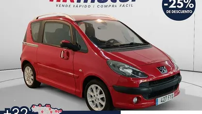 Usado Peugeot 1007 70 CV (51 kW) 2007 Rojo Monovolumen