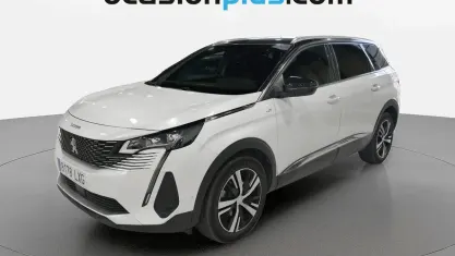Usado Peugeot 5008 GT 131 HP (96 kW) 2022 Branco SUV