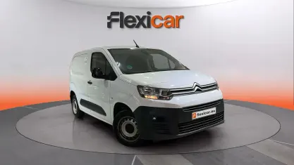 Usado Citroën Berlingo 102 CV (75 kW) 2024 Blanco Monovolumen