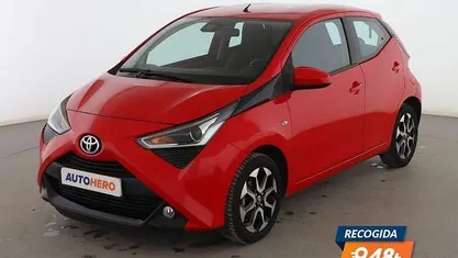 Rojo Usado 2019 Toyota Aygo X-play Utilitario | 12.099 € (Precio justo)