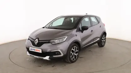 Usado Renault Captur Intens 120 CV (88 kW) 2017 Gris SUV