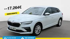 Blanco Usado 2024 Skoda Scala Selection Utilitario | 18.990 € (Precio justo)