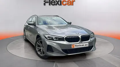Usado BMW 320e 190 CV (139 kW) 2023 Gris Familiar